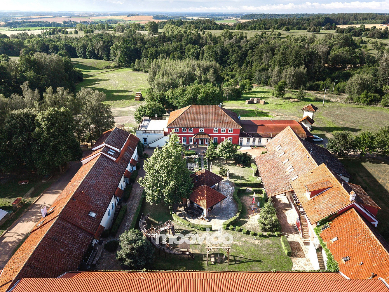 Prodej ubytovacího objektu 7 128 m² – fotografie 3