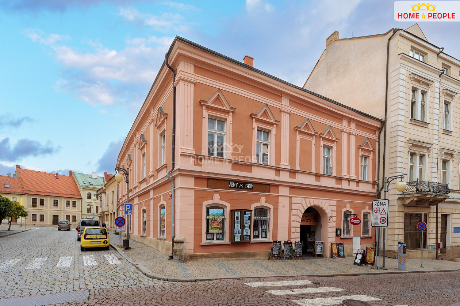 Prodej domu 748 m² s pozemkem 460 m² — photo 2
