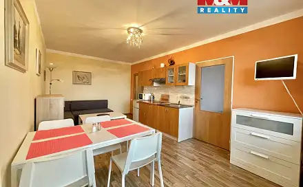 Pronájem bytu 1+1 39 m², Alejní, Teplice