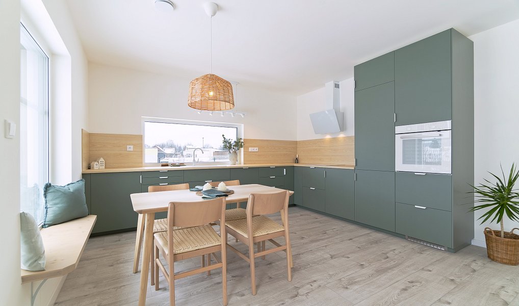 Prodej domu 123 m² s pozemkem 558 m², Lomnice nad Popelkou – náhled fotky 2