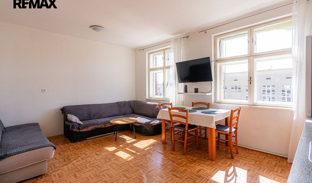 Prodej ubytovacího objektu 190 m², Veselí nad Moravou – náhled fotky 12