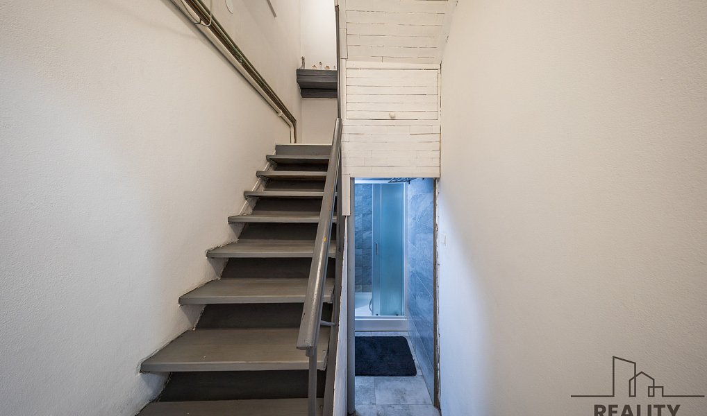 Prodej domu 242 m² s pozemkem 430 m², Hodonín – náhled fotky 10