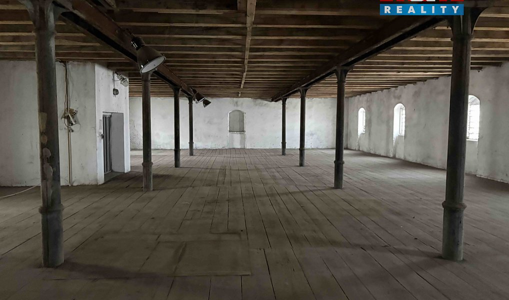 Pronájem skladovacích prostor 1 245 m², Děčín – náhled fotky 4