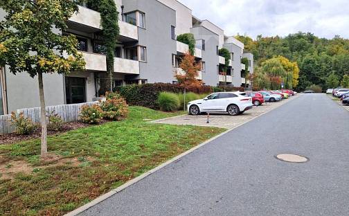 Prodej bytu 2+kk 80 m², náměstí 13. prosince, Oslavany, okres Brno-venkov