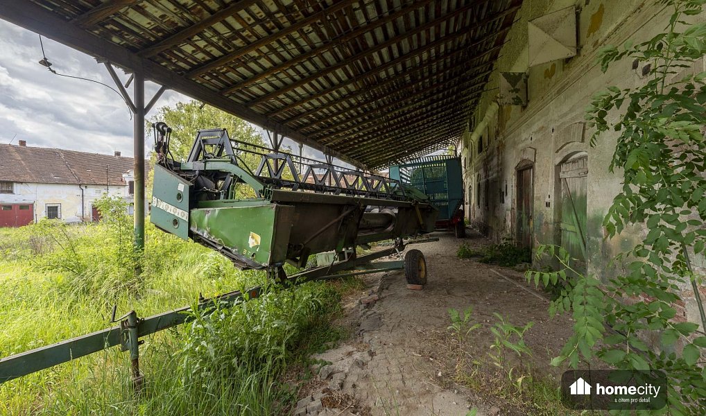 Prodej komerčního objektu (jiného typu) 1 300 m², Horní Lukavice – náhled fotky 14