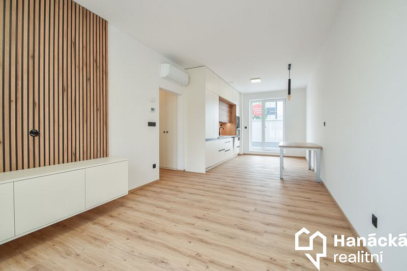 Pronájem bytu 2+kk 54 m²