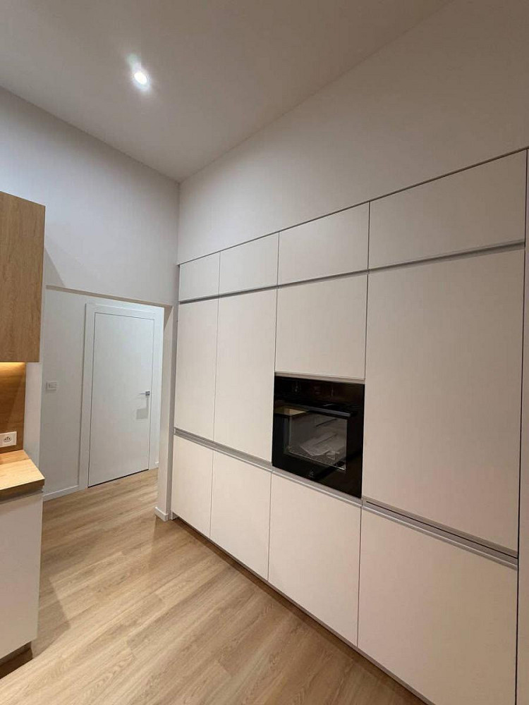 Pronájem bytu 3+kk 80 m² — photo 3