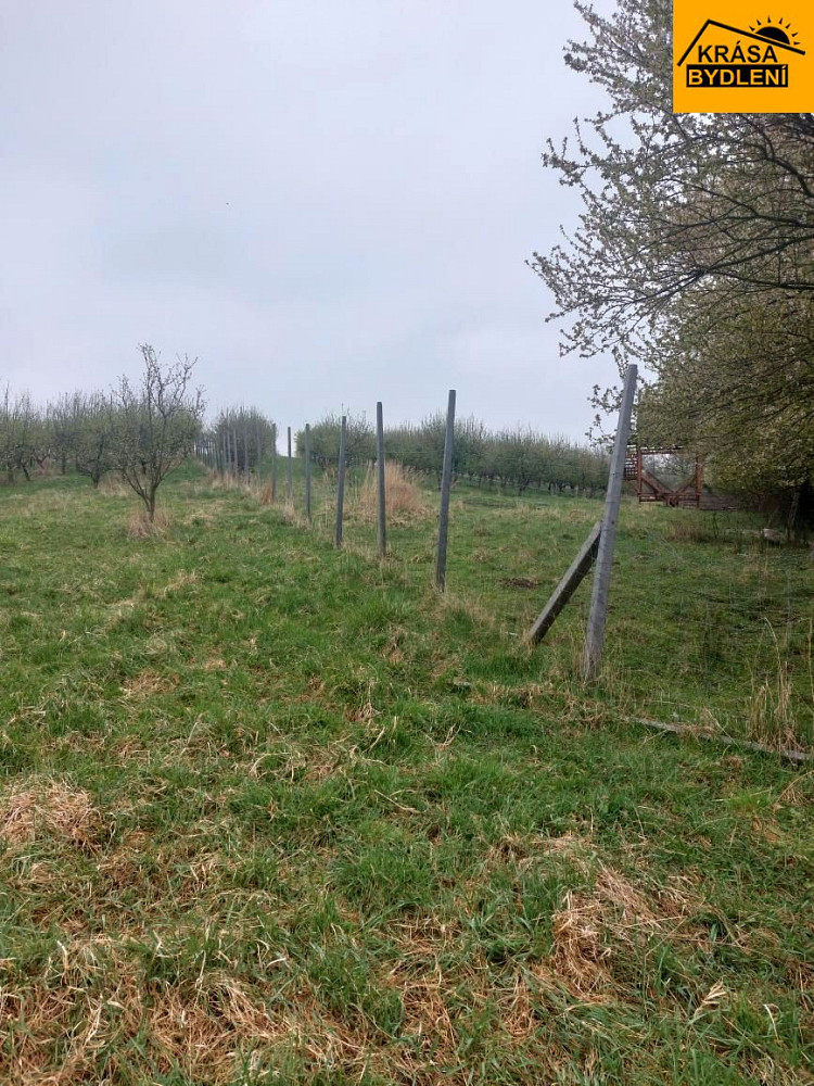 Prodej pozemku 9 766 m²