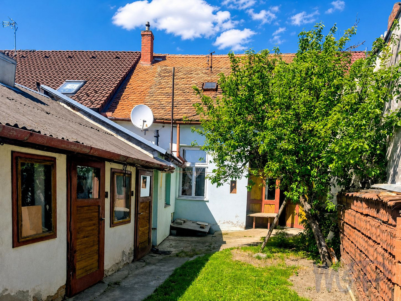 Prodej domu 81 m² s pozemkem 413 m² - Widok 4