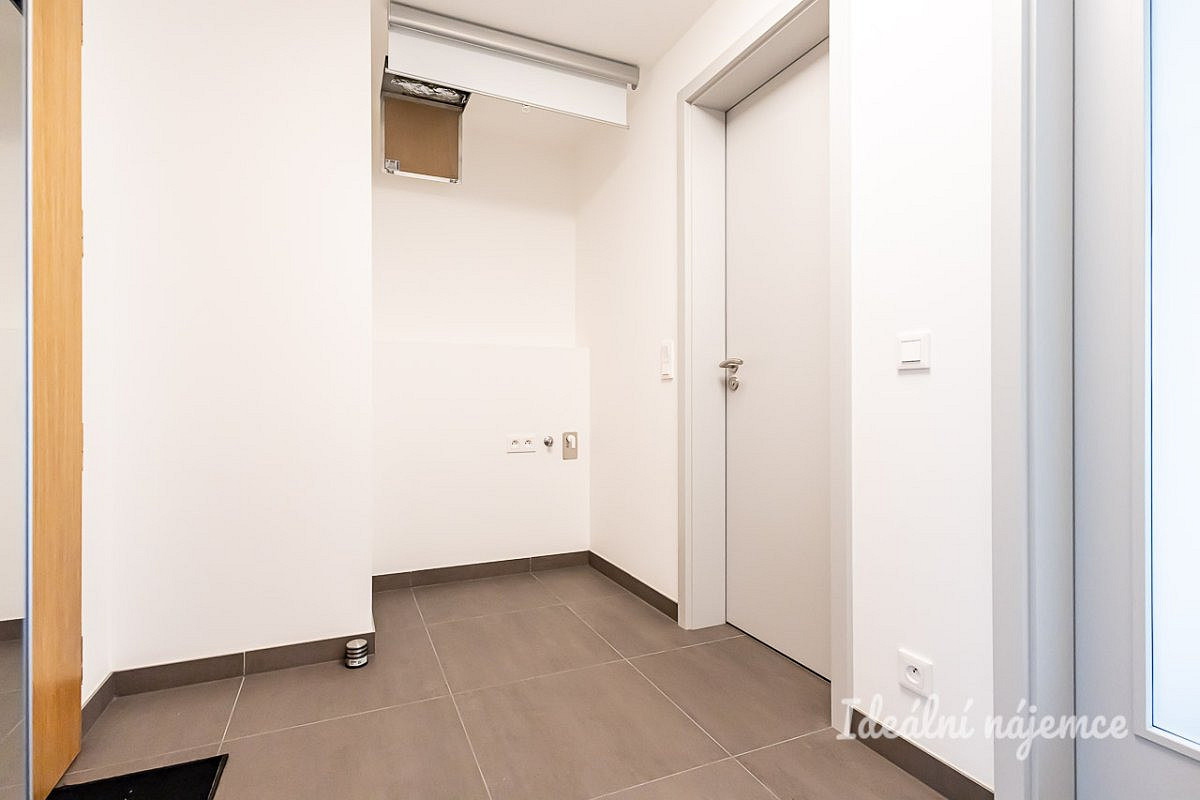 Pronájem bytu 2+kk 52 m² – fotografie 5