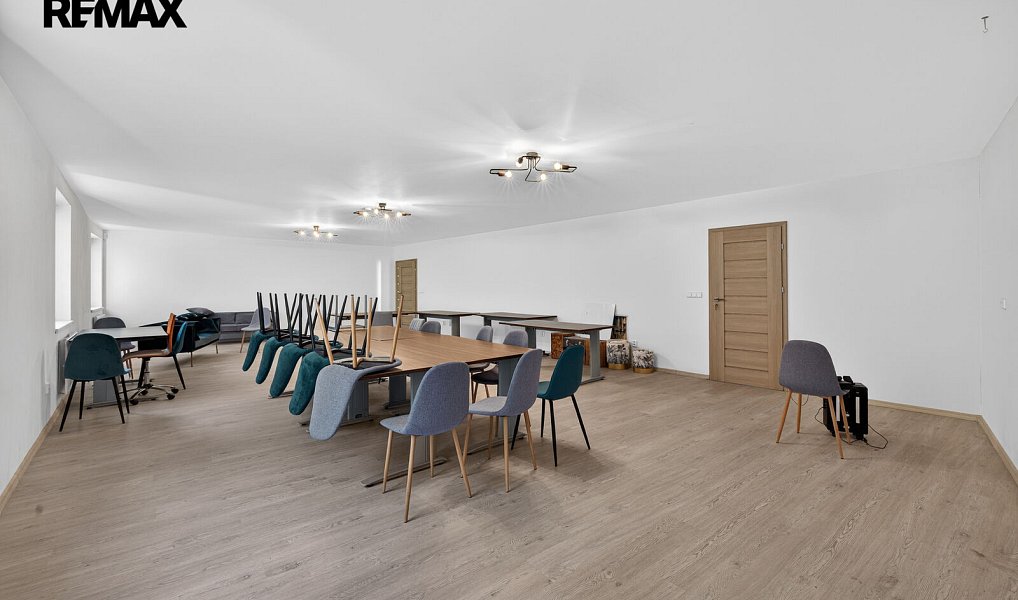 Prodej ubytovacího objektu 1 978 m², Jeseník – náhled fotky 38