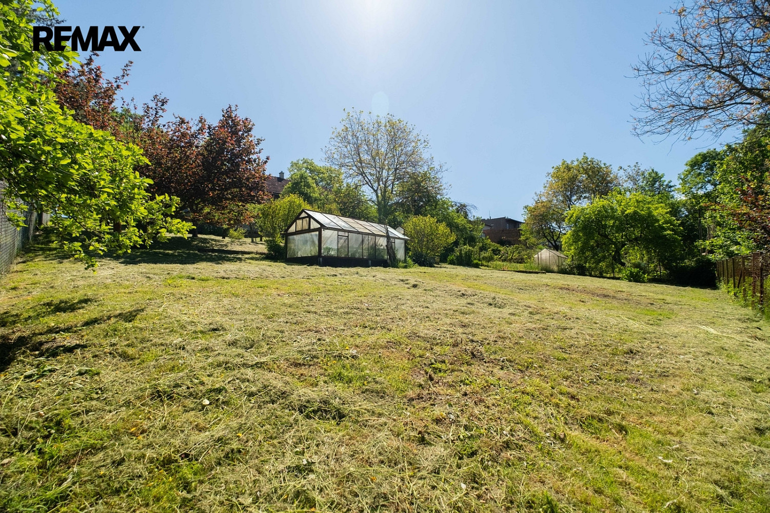 Prodej domu 105 m² s pozemkem 1 980 m² — photo 2