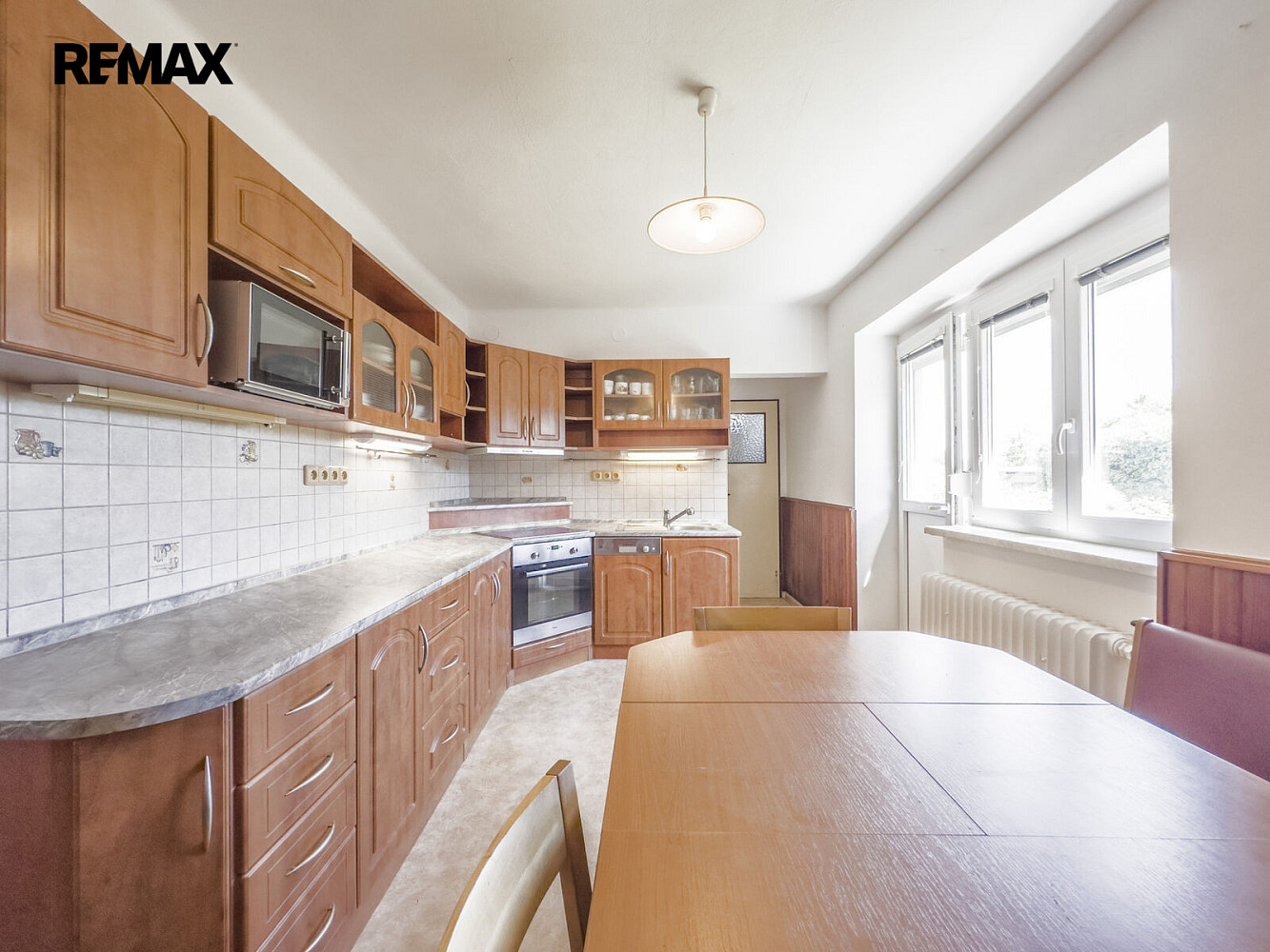Prodej domu 198 m² s pozemkem 122 m² – fotografie 2