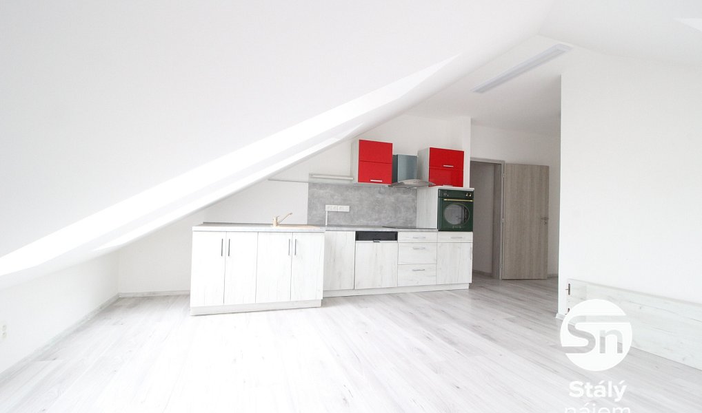 Pronájem bytu 3+kk 78 m², Milovice – náhled fotky 4