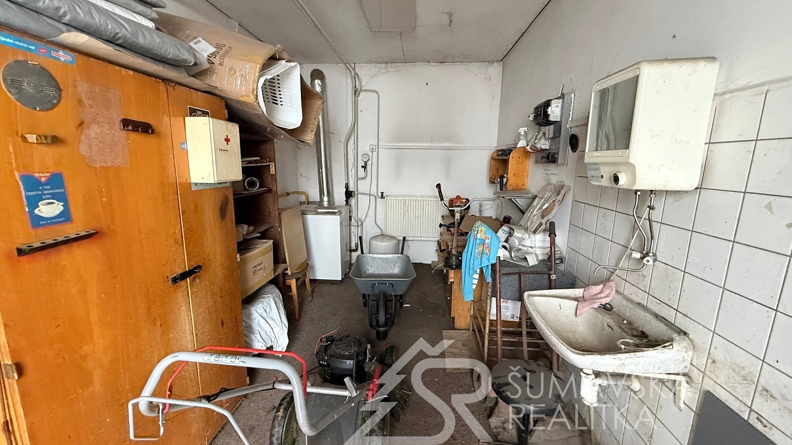 Pronájem skladovacích prostor 300 m² – fotografie 5