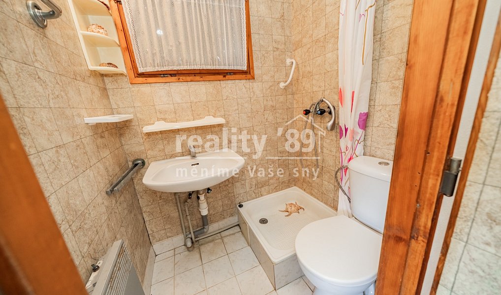 Prodej stavebního pozemku 3 305 m², Hostivice – náhled fotky 24