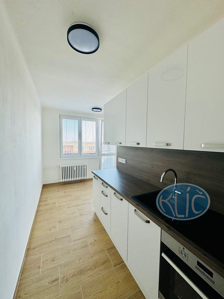 Pronájem bytu 2+1 64 m² – fotografie 5