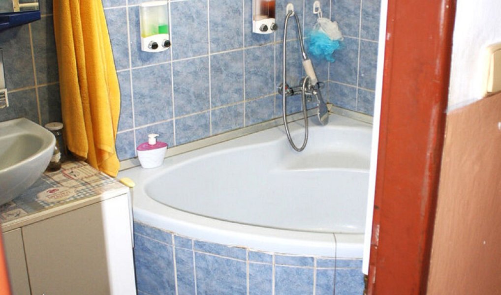 Prodej domu 295 m² s pozemkem 1 452 m², Klatovy – náhled fotky 3