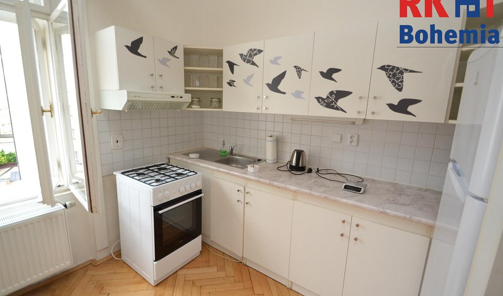 Pronájem bytu 2+kk 60 m², Praha – náhled fotky 3