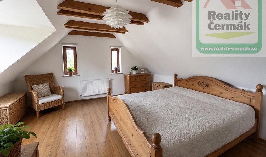 Prodej domu 230 m² s pozemkem 315 m², Svatý Jan – náhled fotky 7