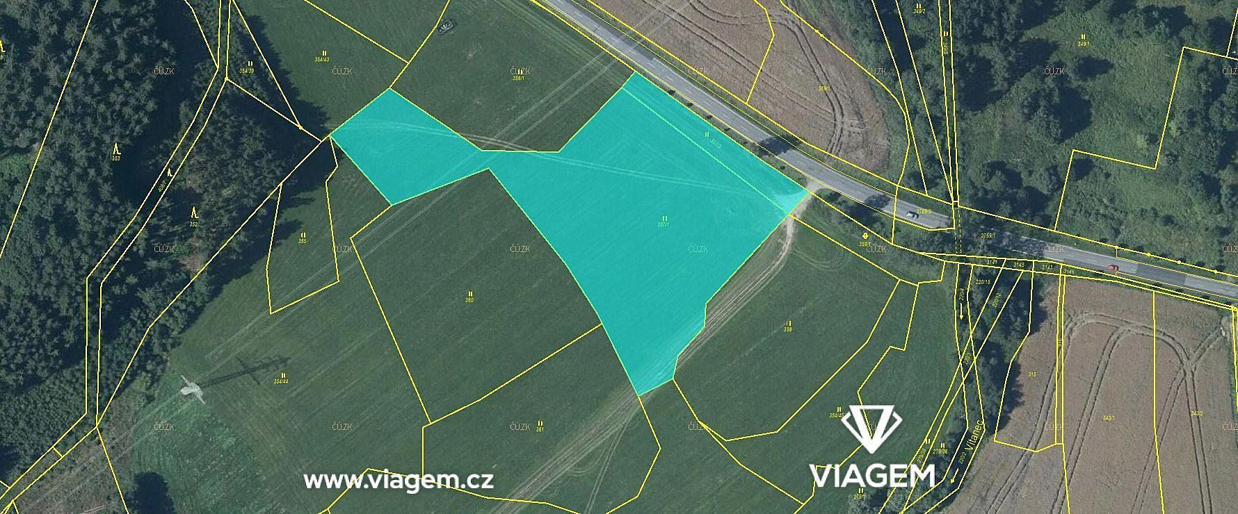 Prodej pole 2 335 m²