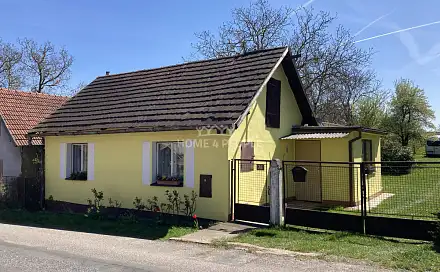 Prodej domu 84 m² s pozemkem 2 409 m², Chroustov, okres Nymburk