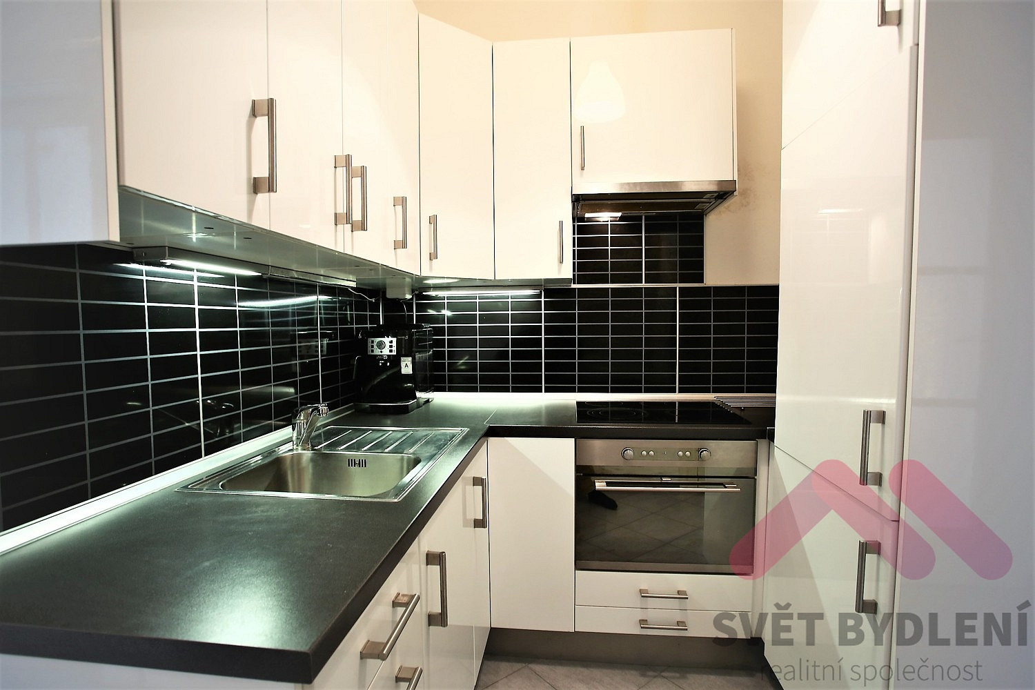 Pronájem bytu 2+kk 47 m² — photo 3