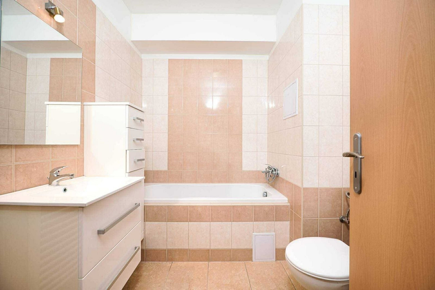 Pronájem bytu 2+kk 42 m² – fotografie 5