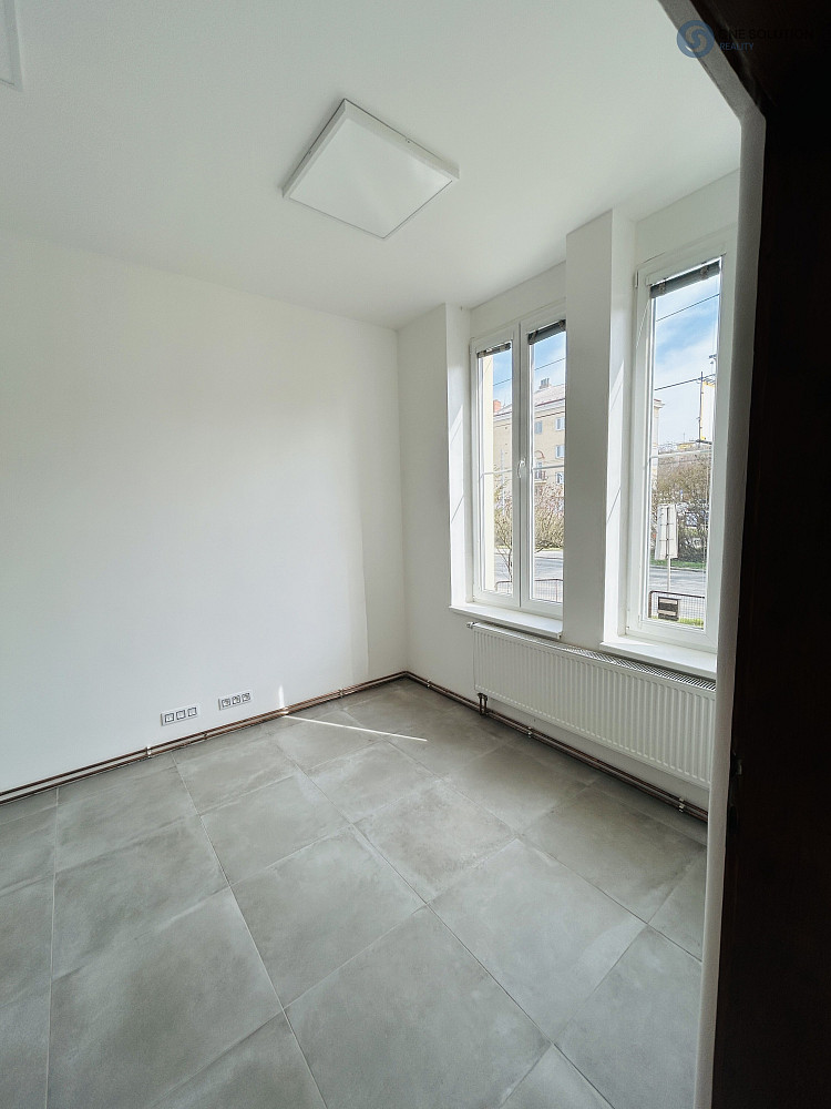 Pronájem kanceláře 25 m² – fotografie 5