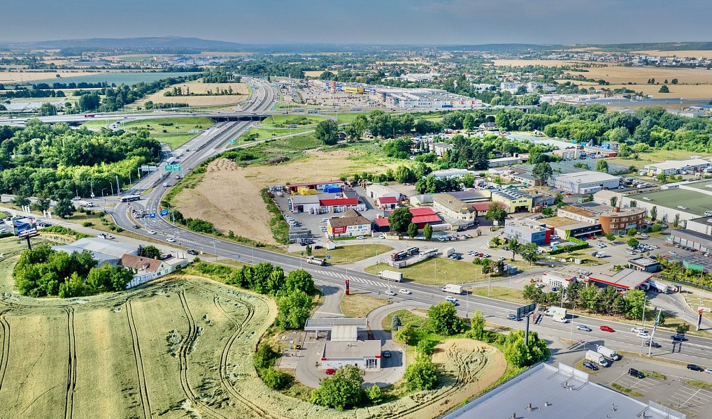 Prodej skladovacích prostor 1 000 m², Brno – náhled fotky 4