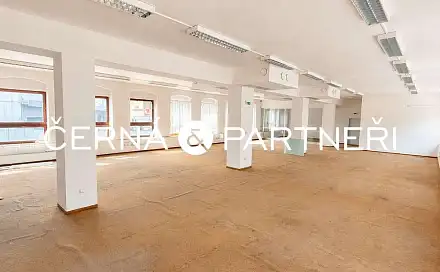 Pronájem kanceláře 264 m², Spojenecká, Teplice