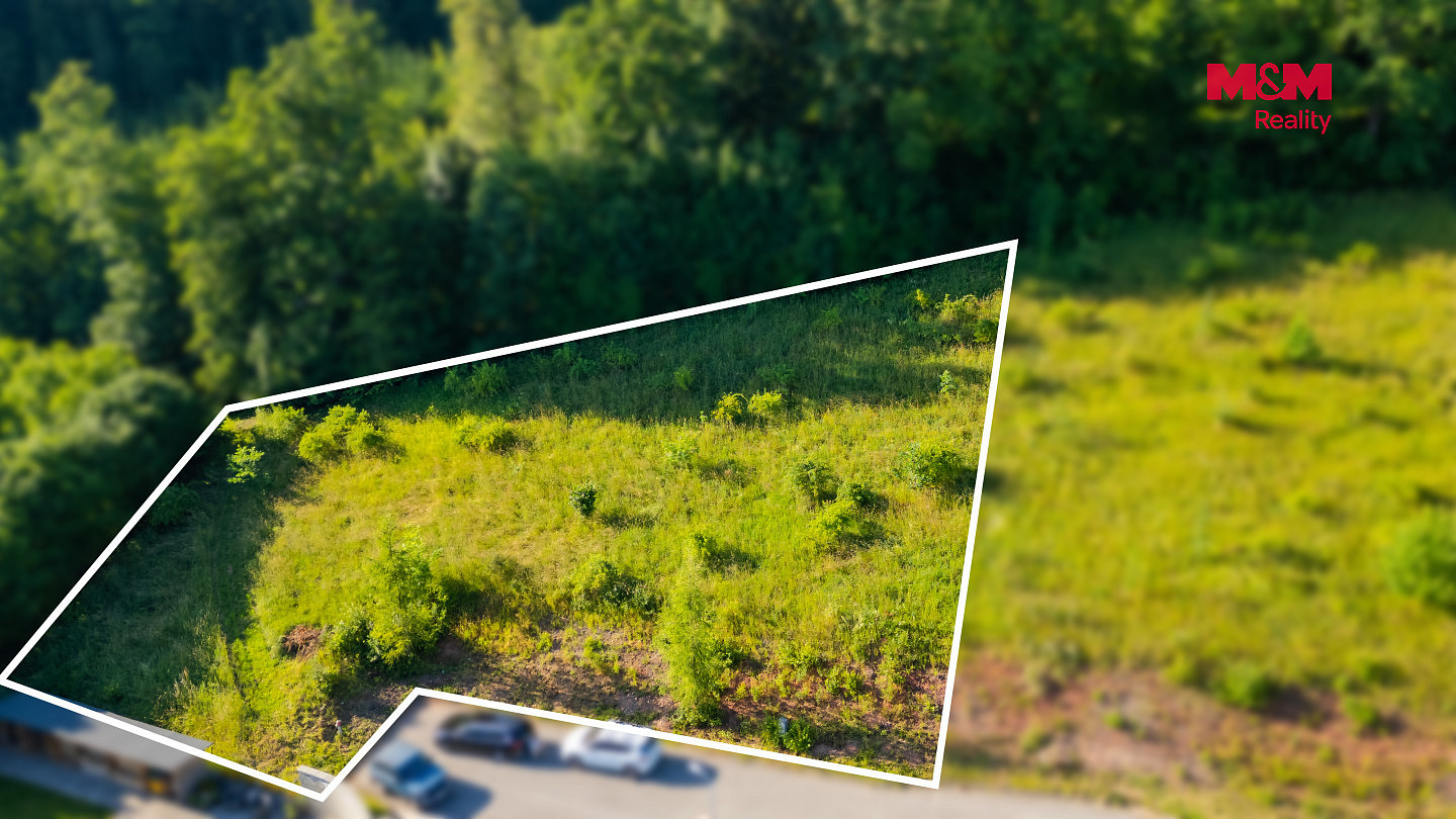 Prodej stavebního pozemku 1 831 m² – fotografie 4