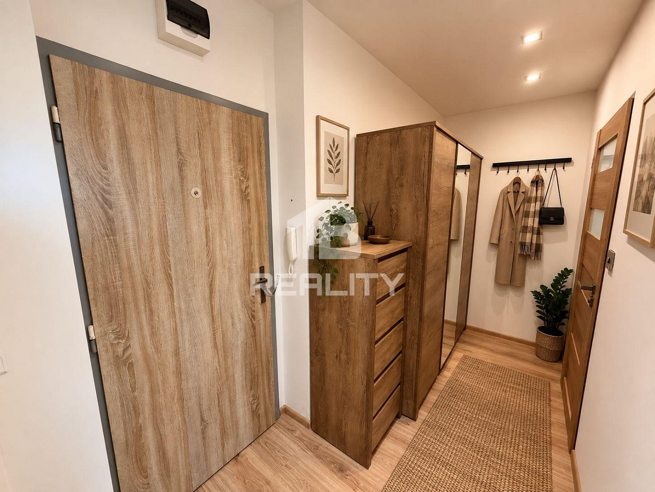 Prodej bytu 1+1 39 m² – fotografie 2