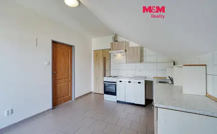 Pronájem bytu 2+kk 45 m², tř. Čs. odboje, Chrást, okres Plzeň-město