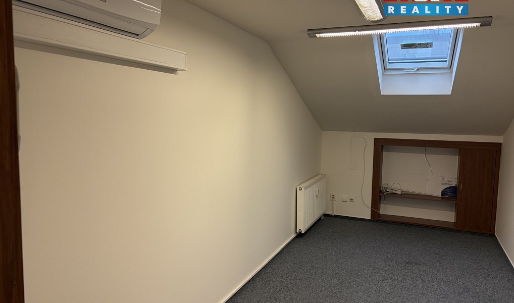 Pronájem kanceláře 14 m², Český Těšín – náhled fotky 2