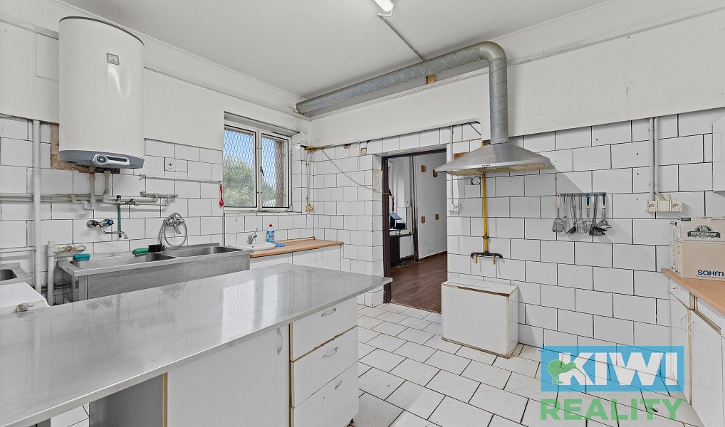 Prodej restaurace 638 m², Petřvald – náhled fotky 22