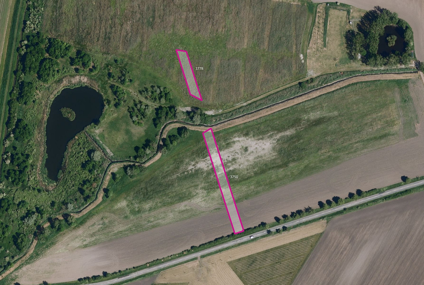 Prodej pole 5 778 m²