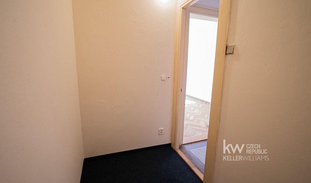 Prodej bytu 3+1 91 m², Praha – náhled fotky 19