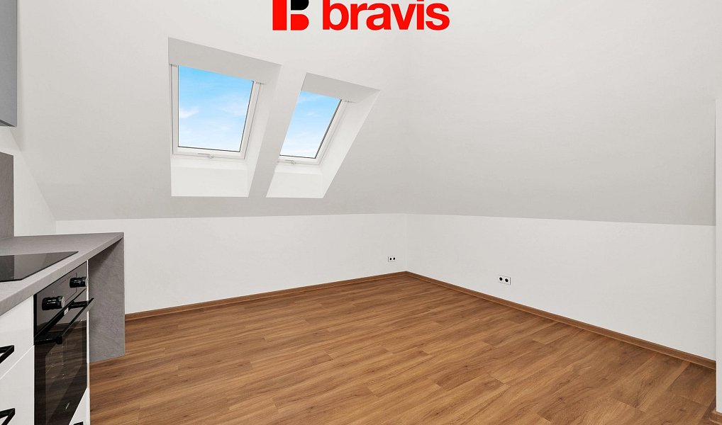 Pronájem bytu 4+kk 89 m², Rosice – náhled fotky 12