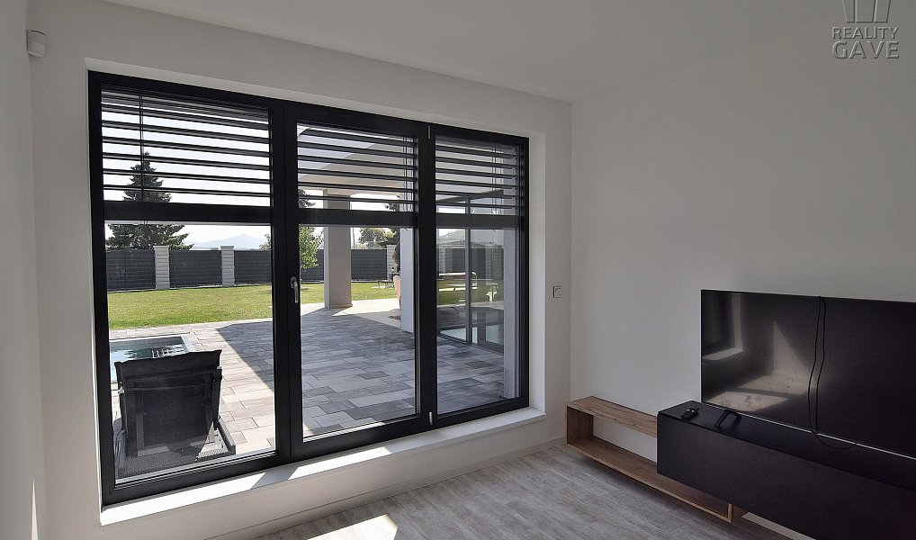 Prodej domu 134 m² s pozemkem 747 m², Krupka – náhled fotky 23