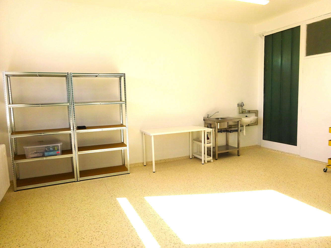 Pronájem kanceláře 27 m² — photo 3