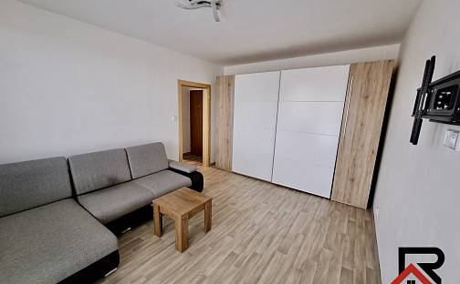 Pronájem bytu 1+1 32 m², Hartmannova, Třebíč - Horka-Domky