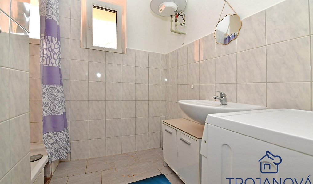 Prodej domu 306 m² s pozemkem 150 m², Petroupim – náhled fotky 21