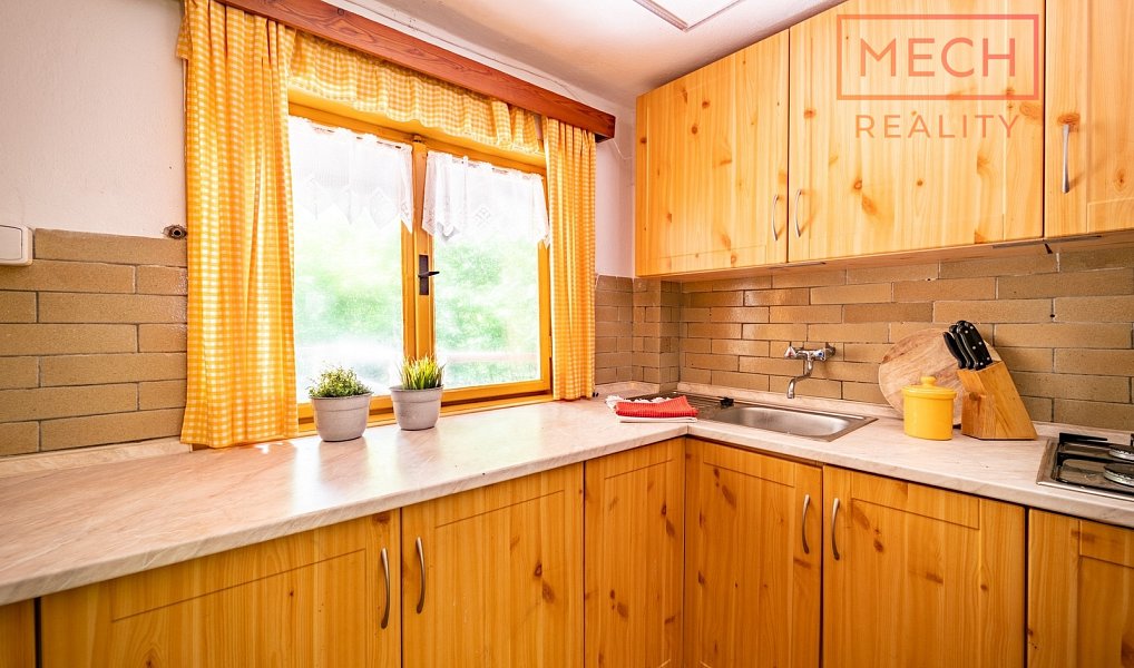 Prodej chaty/chalupy 80 m² s pozemkem 1 m², Mokrá-Horákov – náhled fotky 6