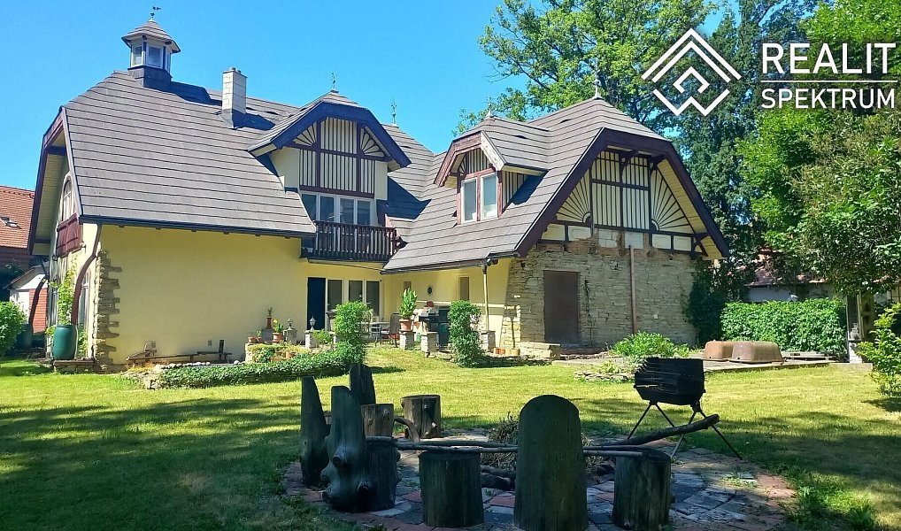 Prodej domu 460 m² s pozemkem 3 238 m², Žamberk – fotka 1 z 24
