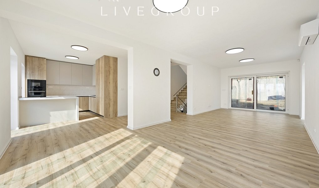 Prodej domu 183 m² s pozemkem 665 m², Němčičky – náhled fotky 2