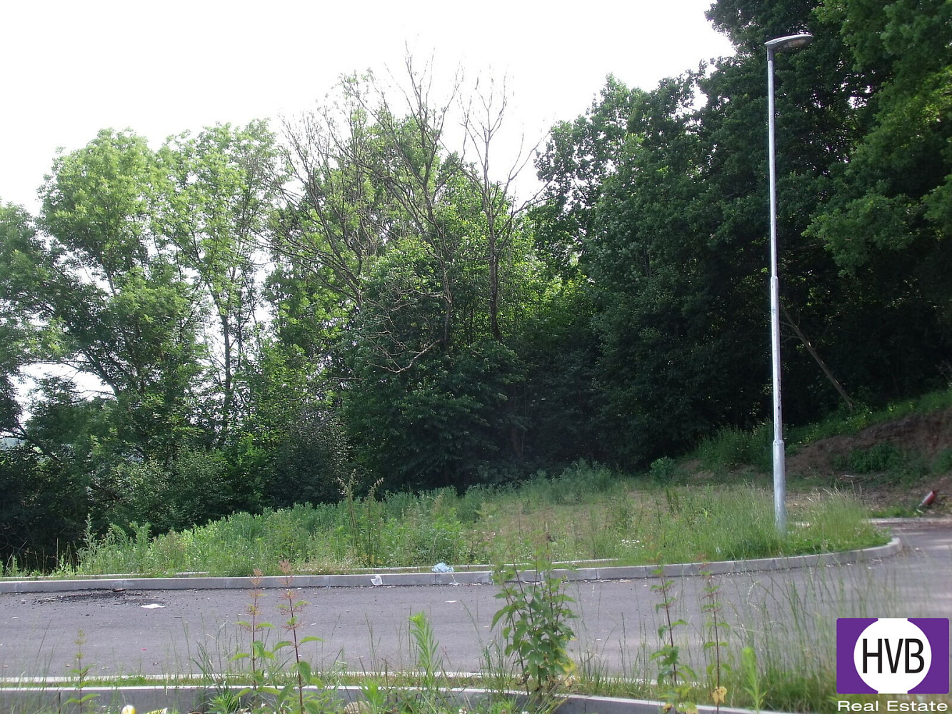 Prodej stavebního pozemku 701 m² – další