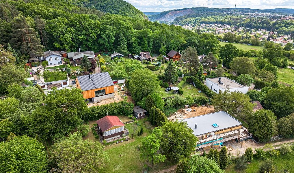 Prodej stavebního pozemku 775 m², Praha – náhled fotky 5