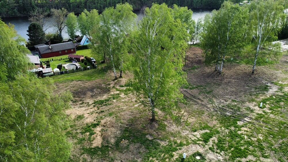 Prodej stavebního pozemku 878 m² — photo 2