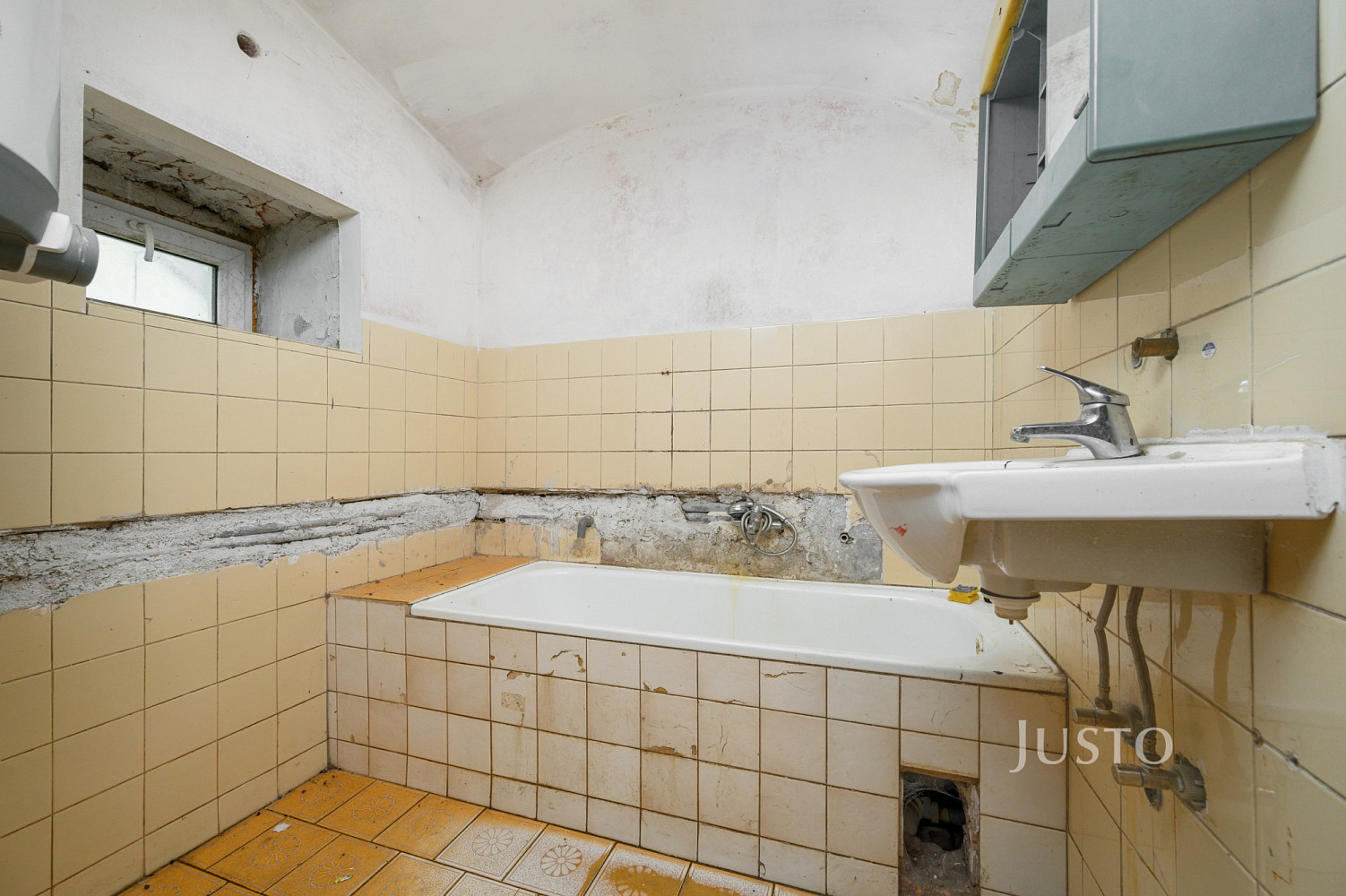 Prodej domu 230 m² s pozemkem 906 m² – fotografie 3